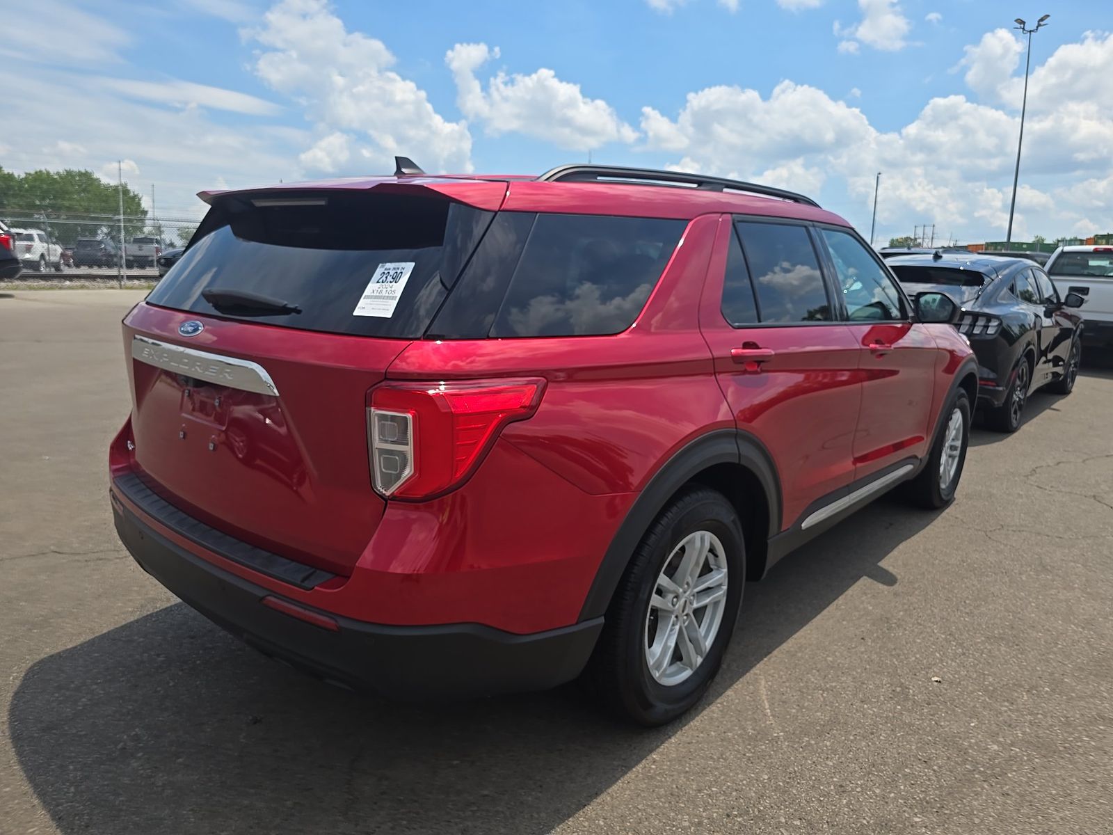 FORD EXPLORER - 5