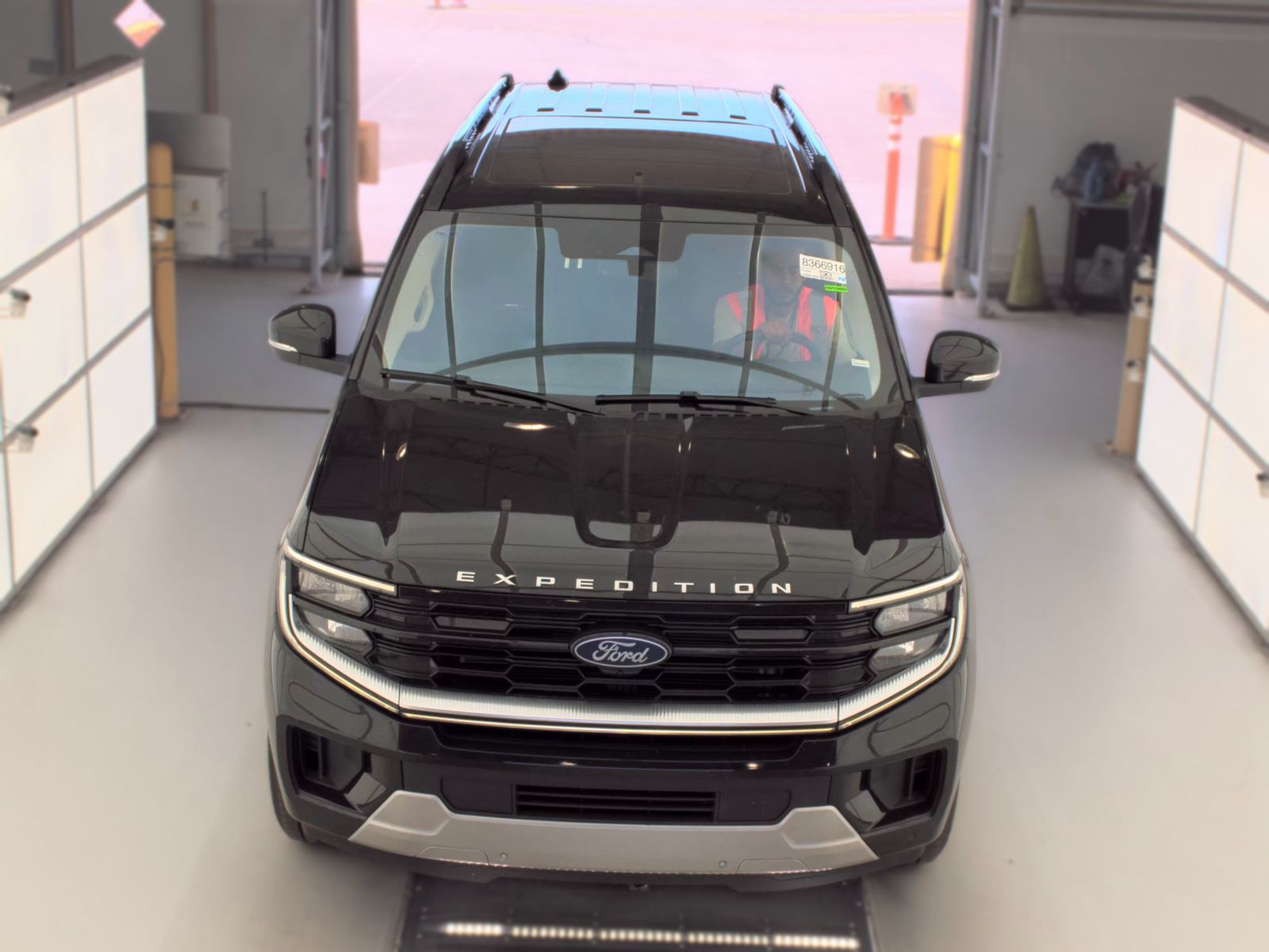 FORD EXPEDITION MAX - 3