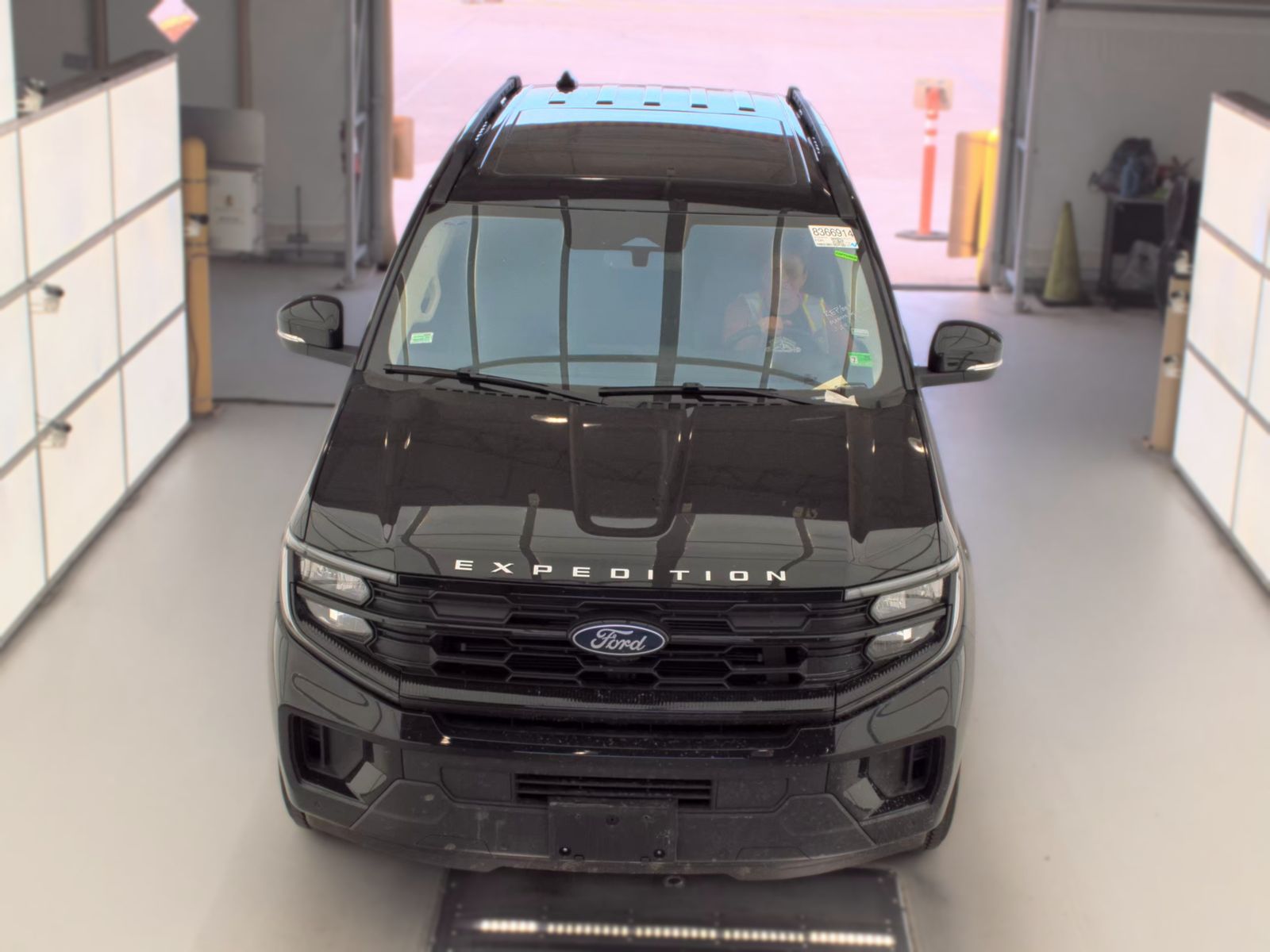 FORD EXPEDITION - 3