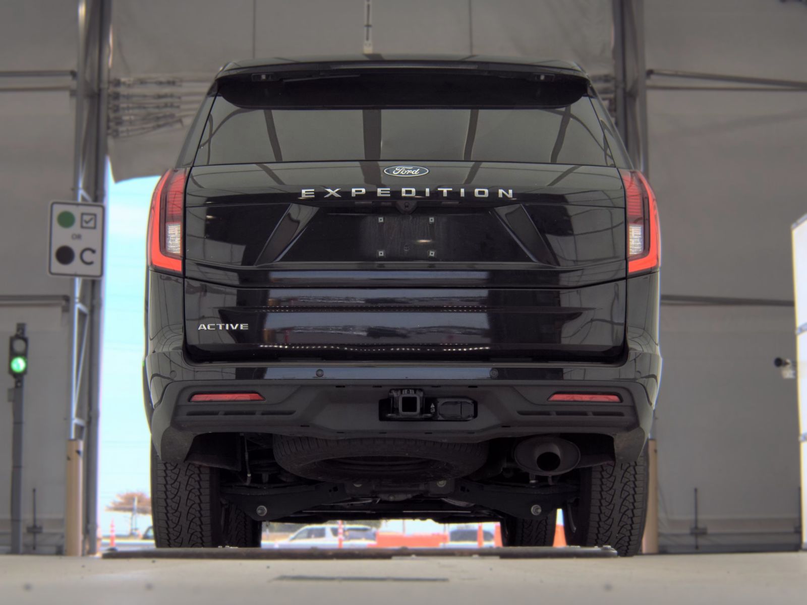 FORD EXPEDITION - 8