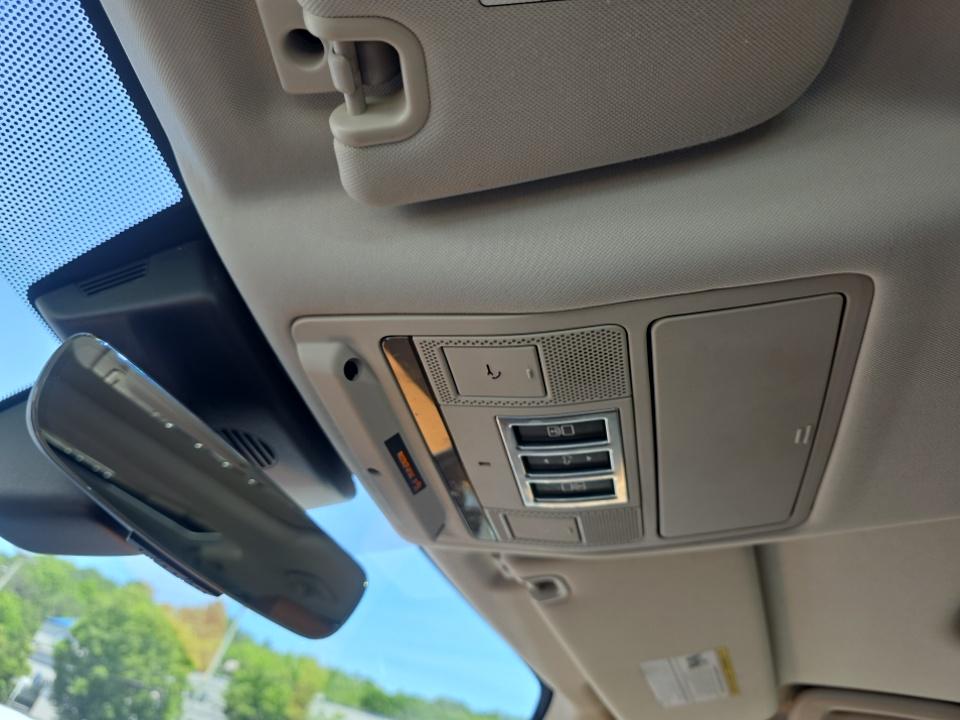 2018 Land Rover Discovery HSE Luxury AWD