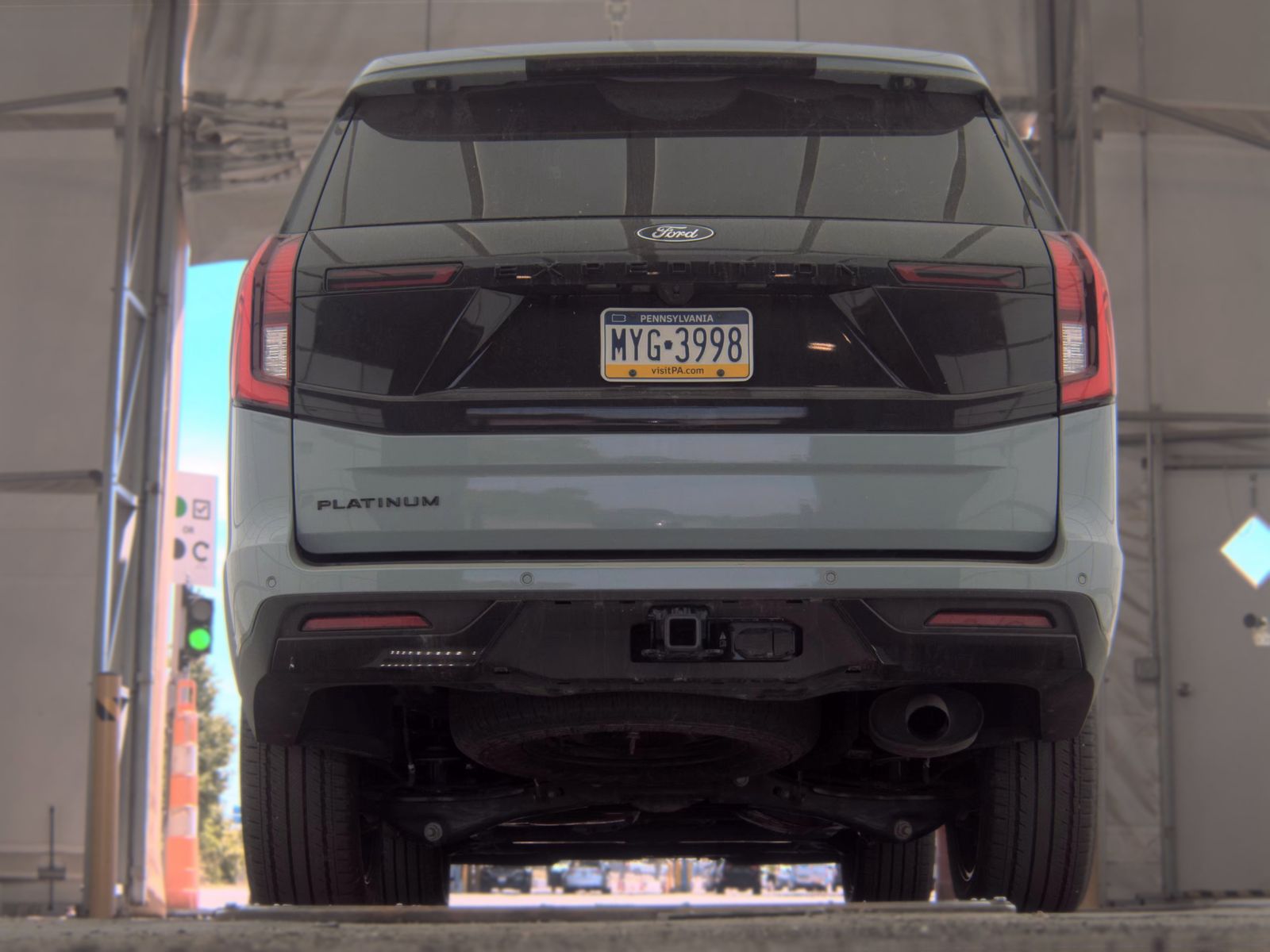 FORD EXPEDITION - 8