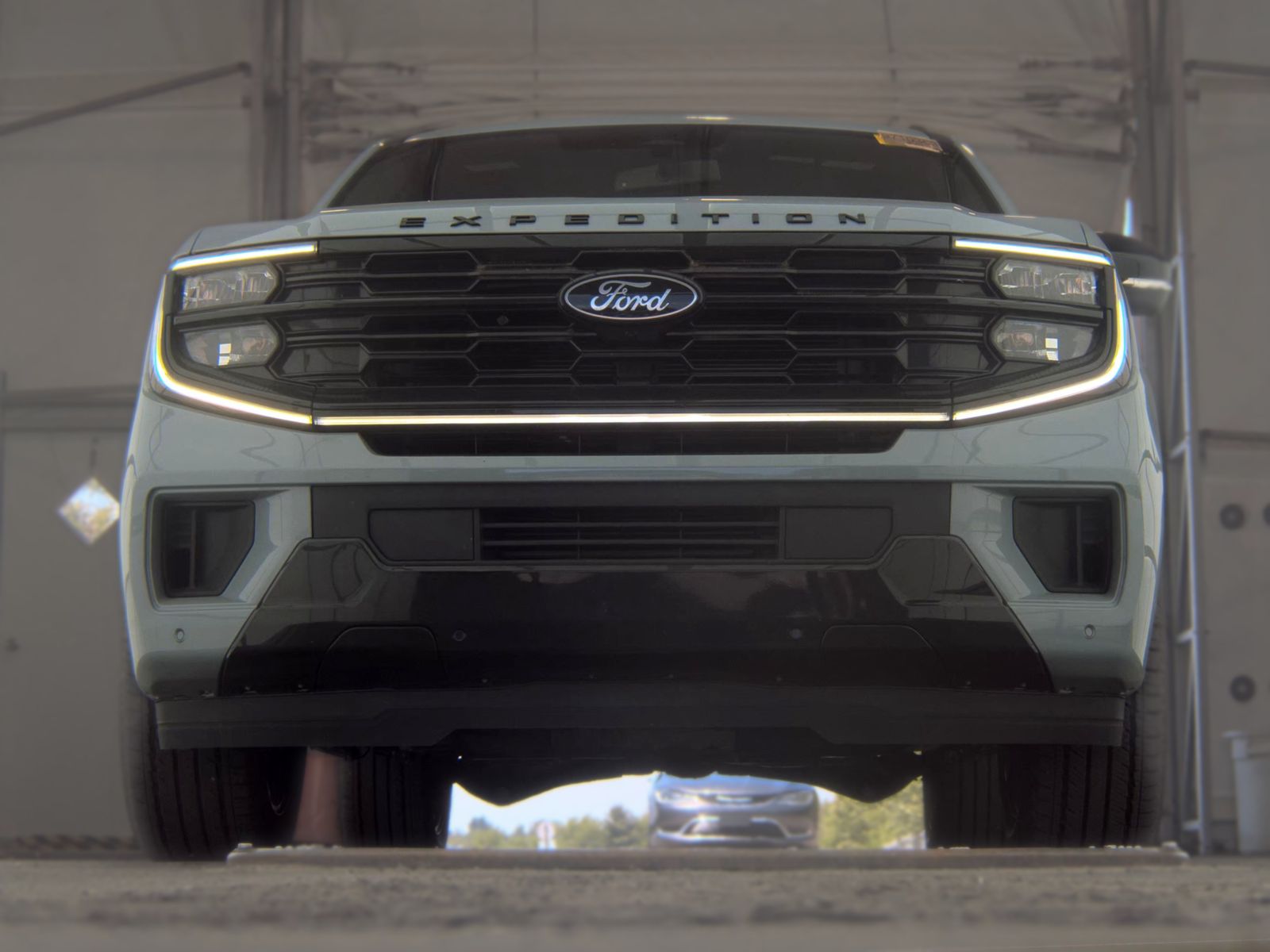FORD EXPEDITION - 4