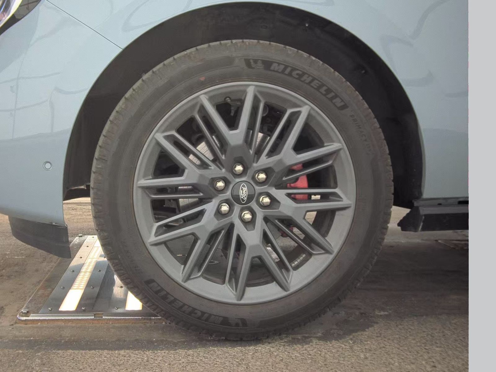 FORD EXPEDITION - 10