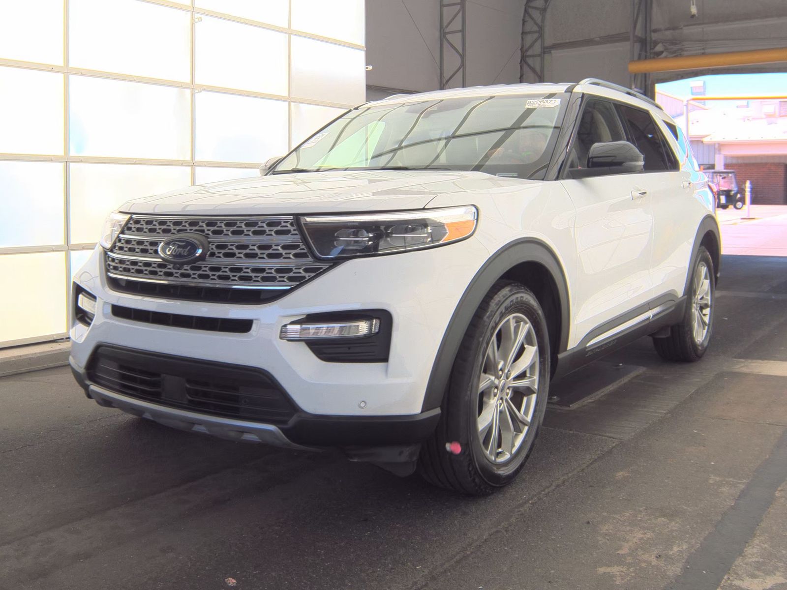FORD EXPLORER - 1