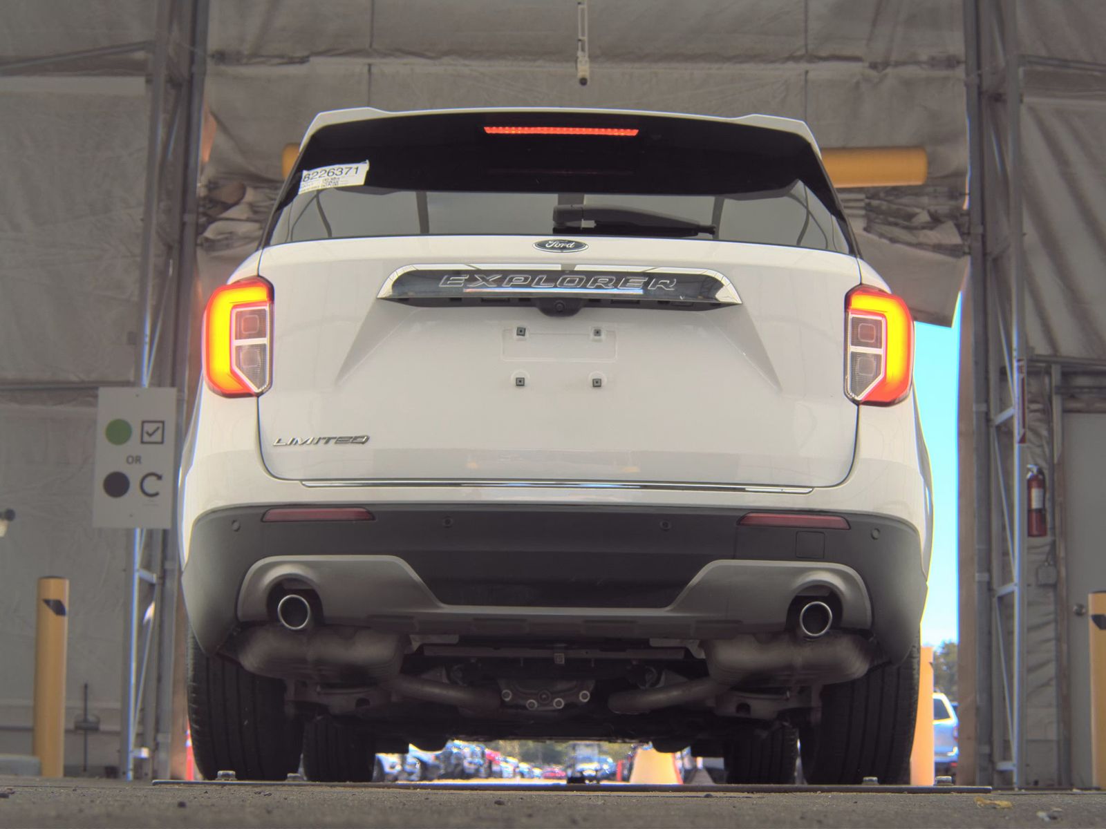 FORD EXPLORER - 8