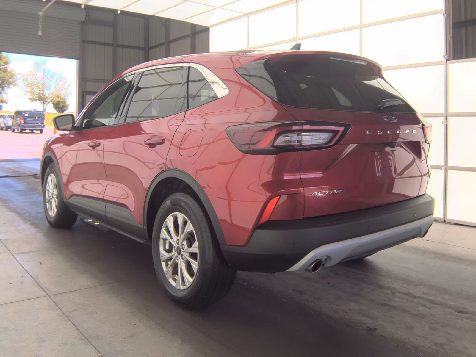 FORD ESCAPE - 9