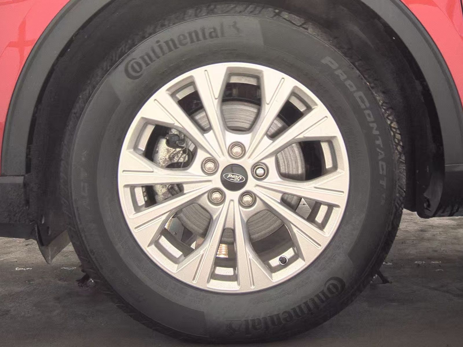FORD ESCAPE - 10