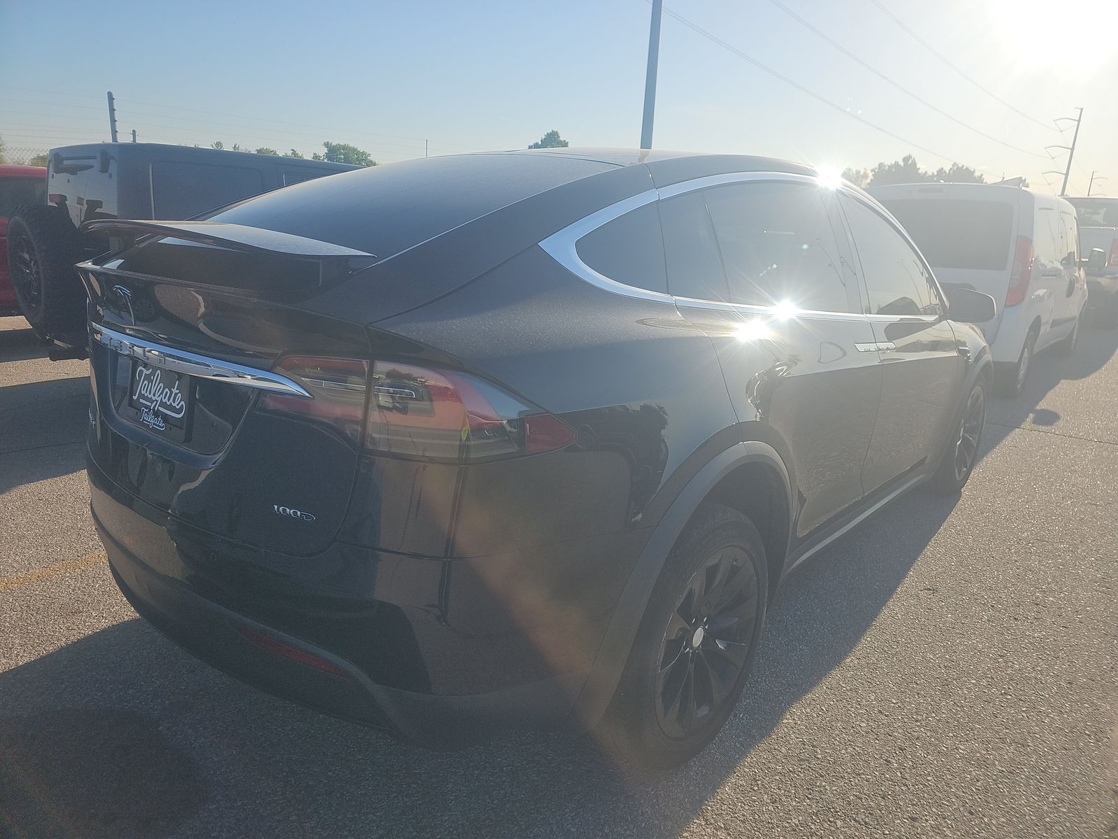 TESLA MODEL X - 5