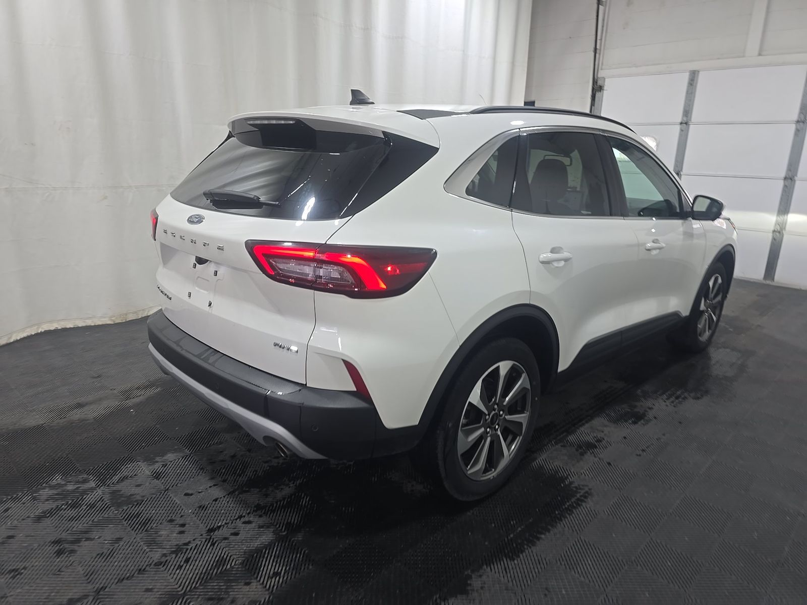 FORD ESCAPE - 5