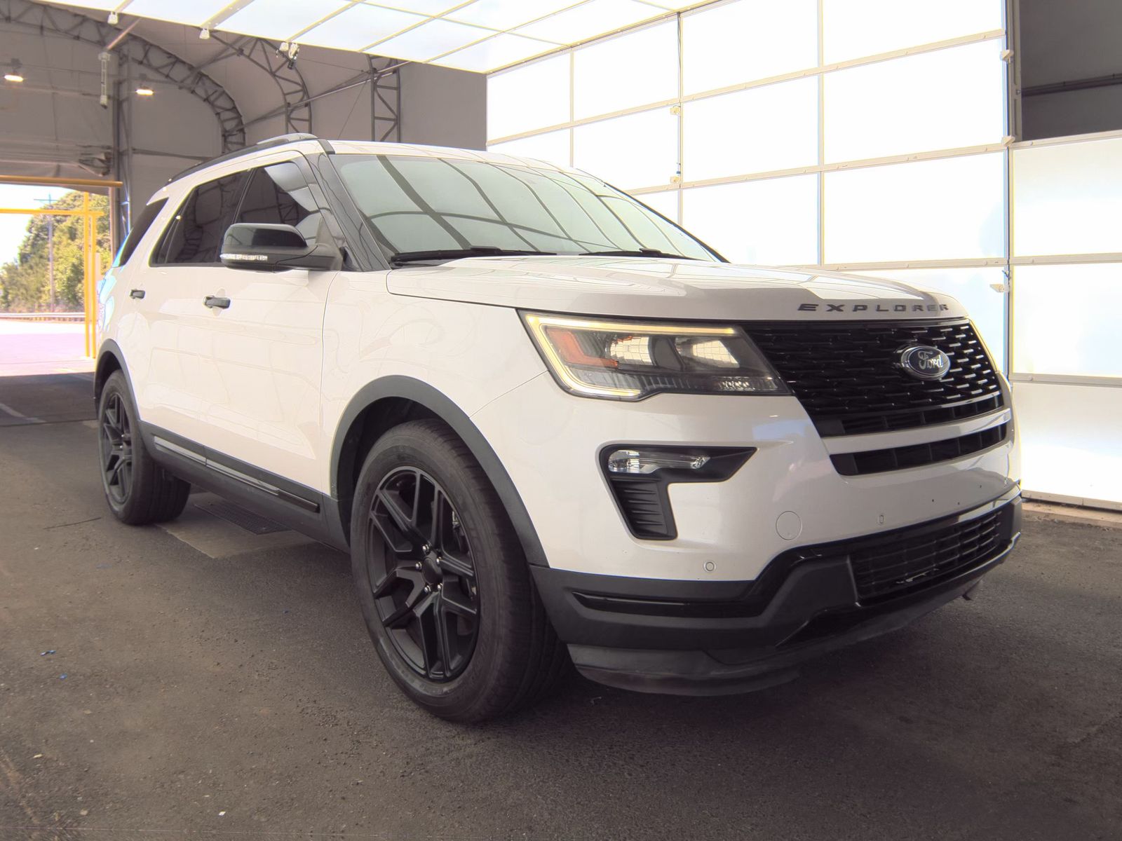 FORD EXPLORER - 5