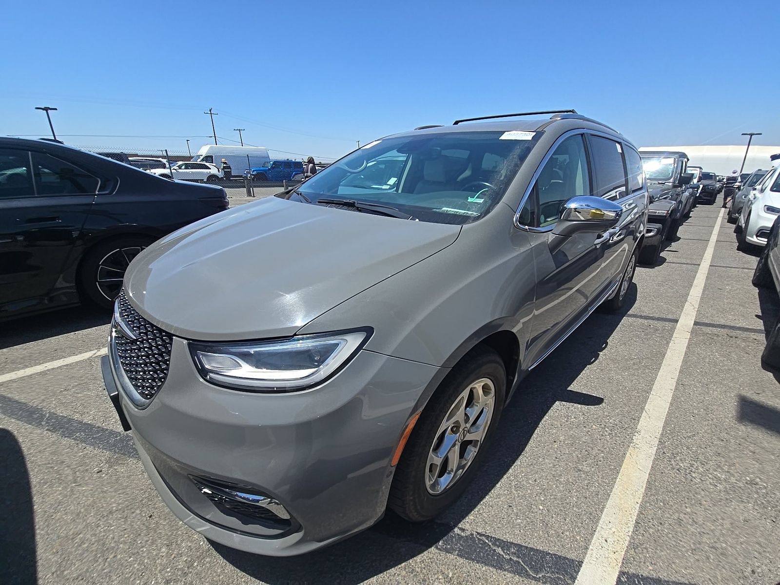 2021 Chrysler Pacifica Limited AWD