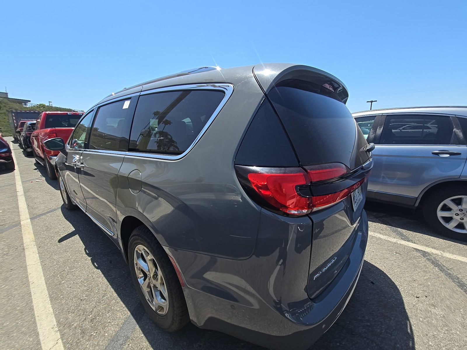 2021 Chrysler Pacifica Limited AWD