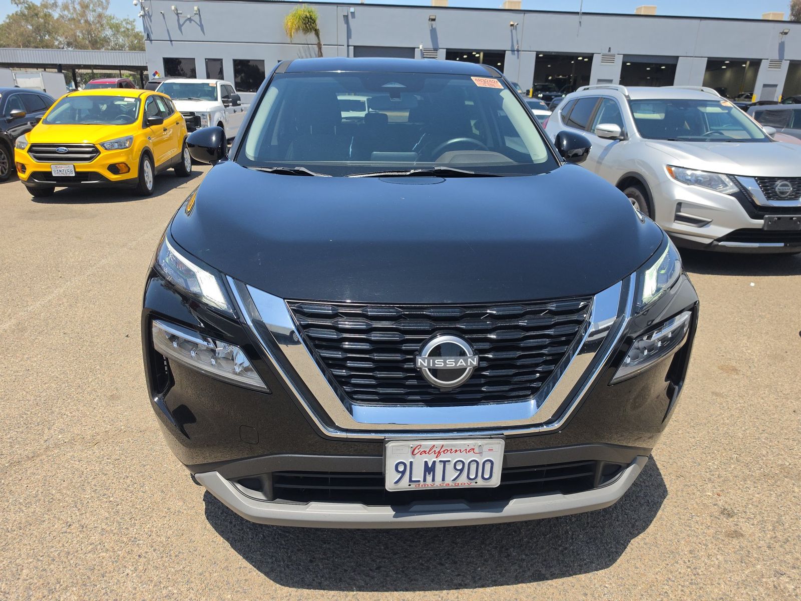 2023 Nissan Rogue SV FWD