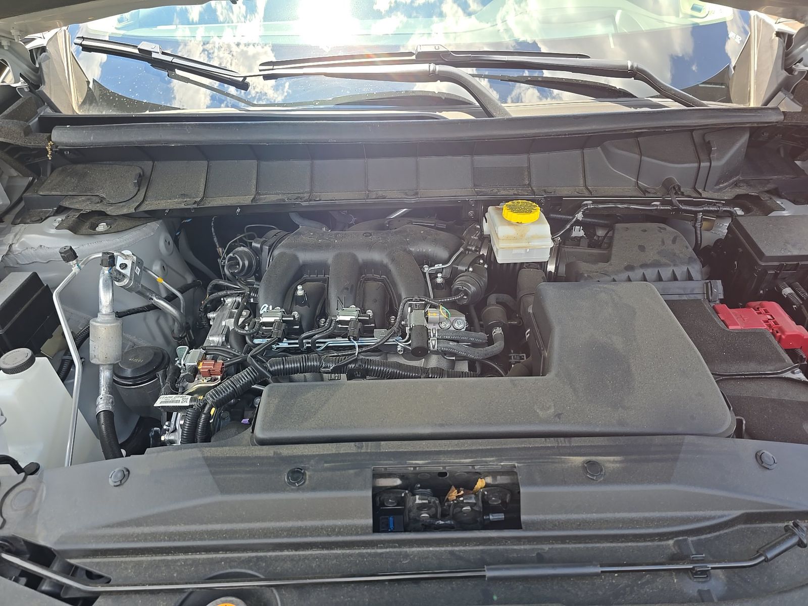 2025 Nissan Pathfinder Platinum FWD