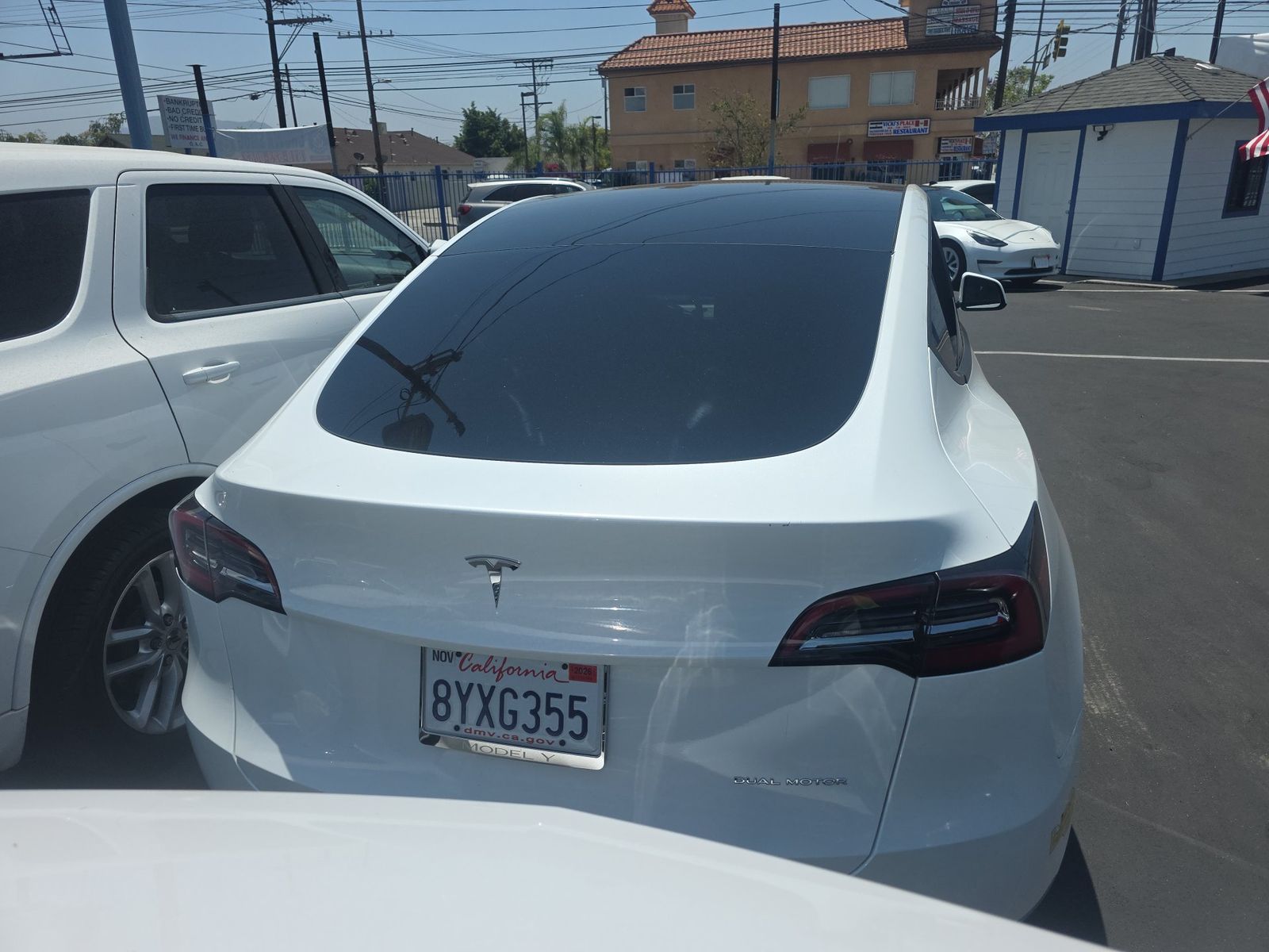 TESLA MODEL Y - 6