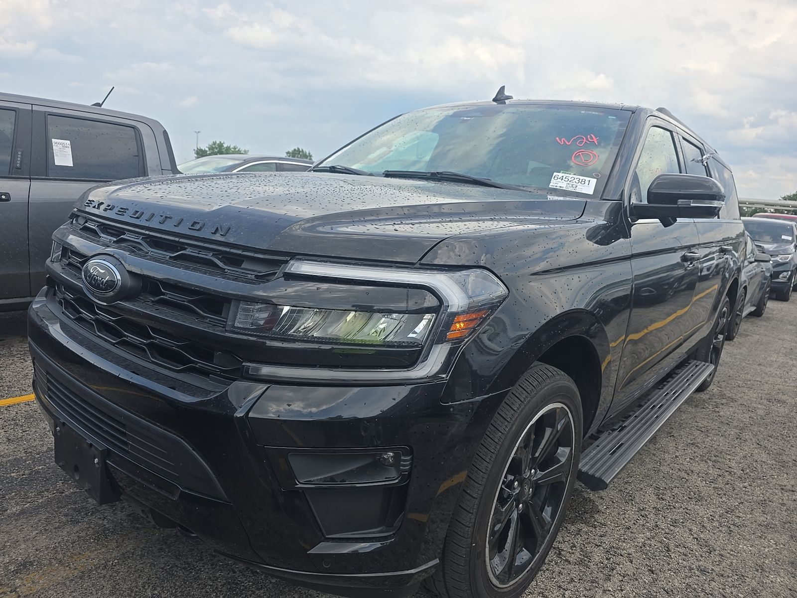 FORD EXPEDITION MAX - 1