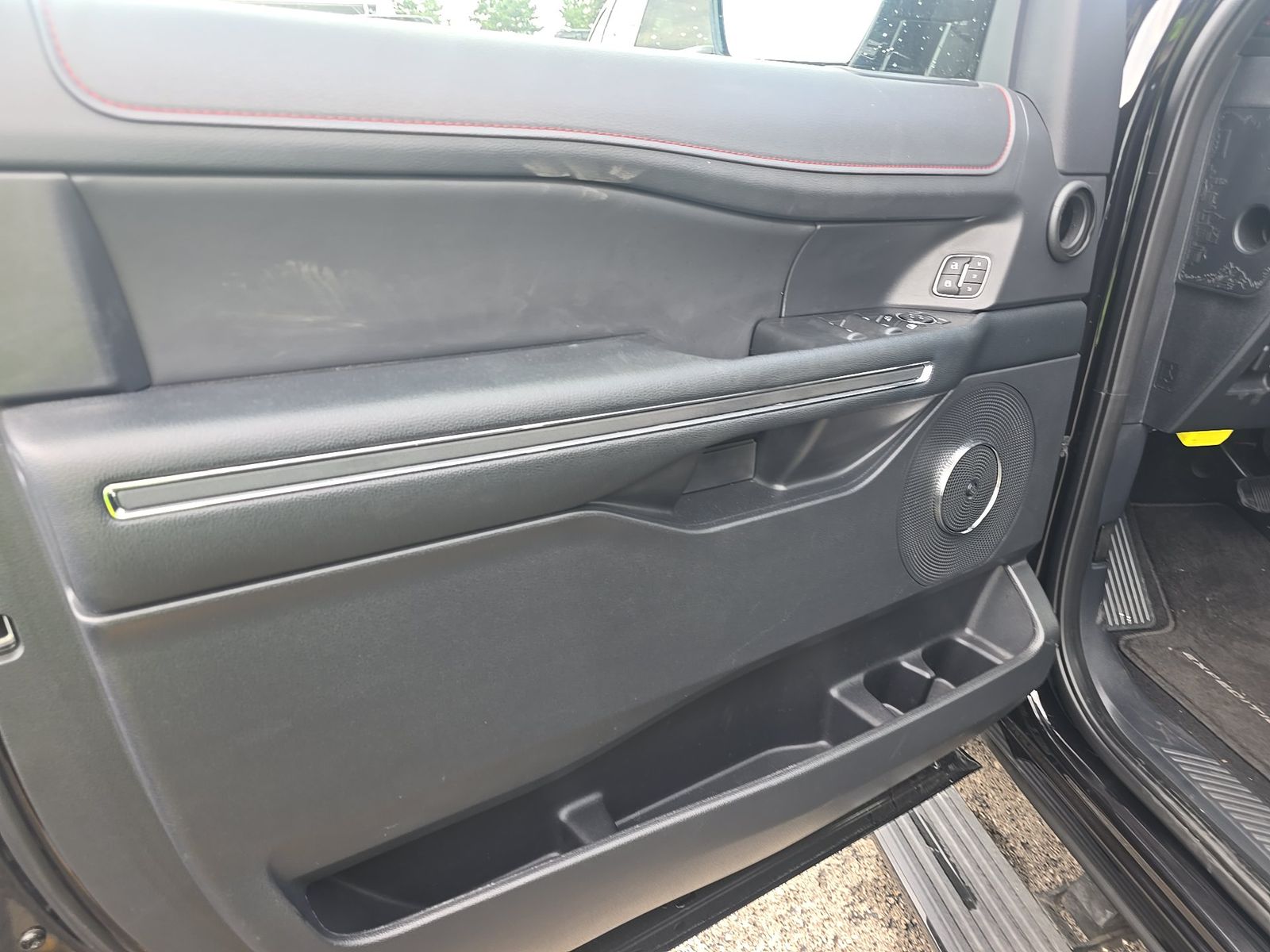 FORD EXPEDITION MAX - 10