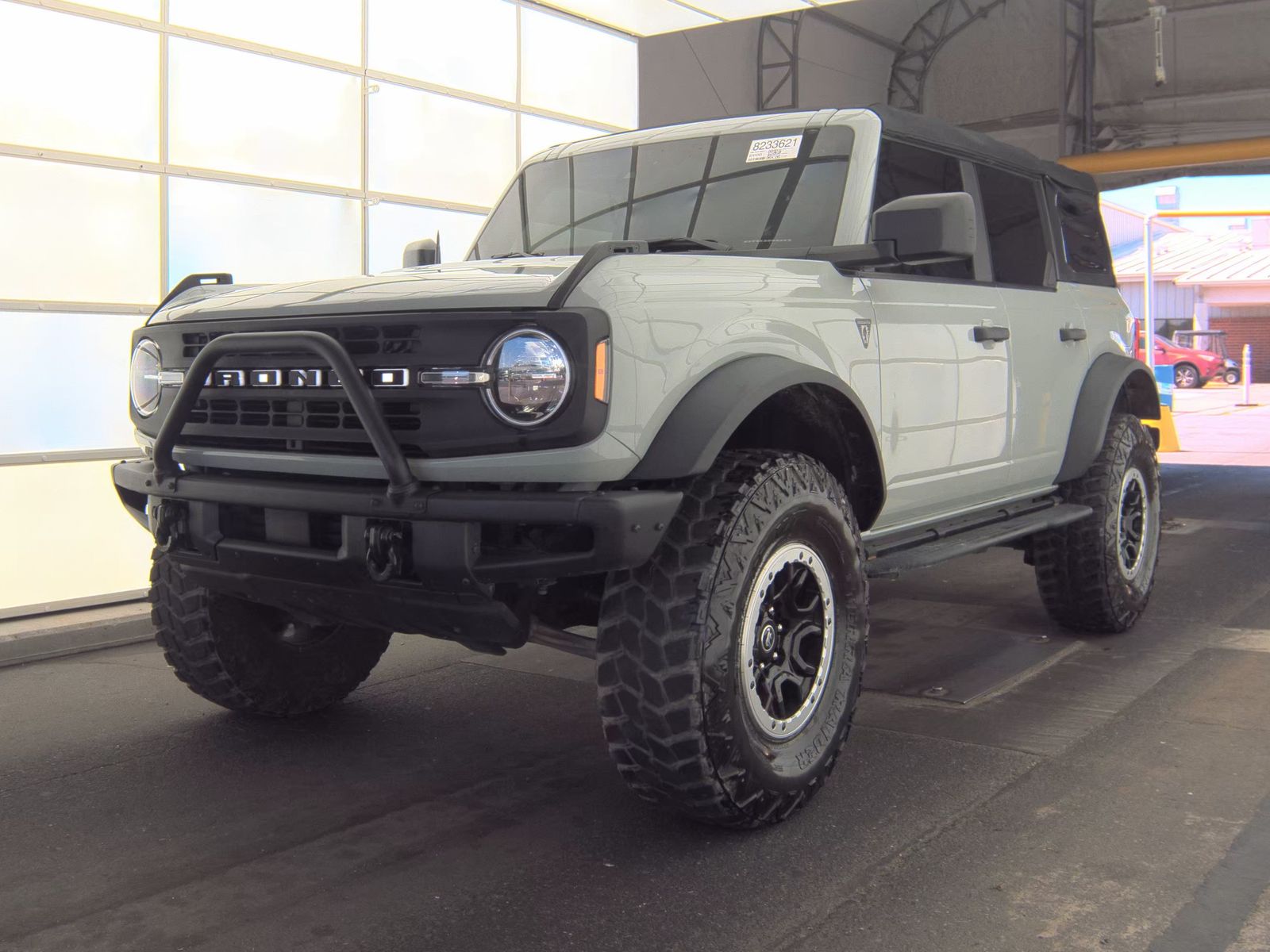 FORD BRONCO - 1