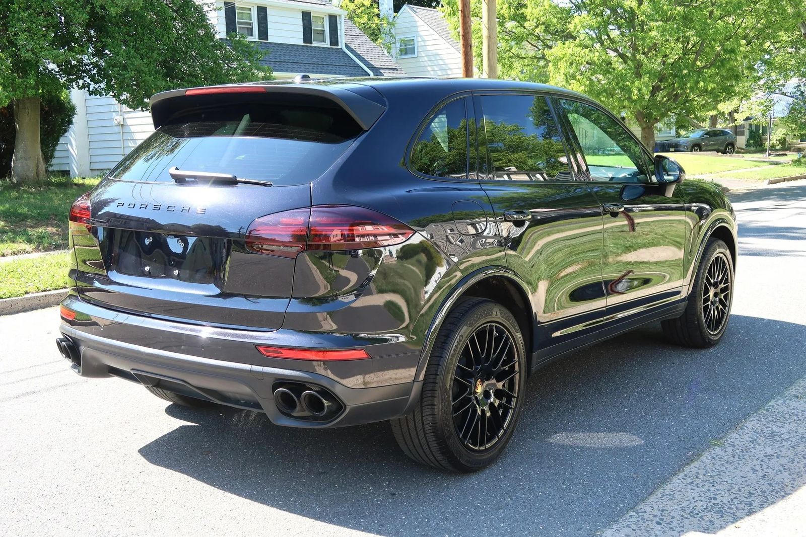 PORSCHE CAYENNE - 7