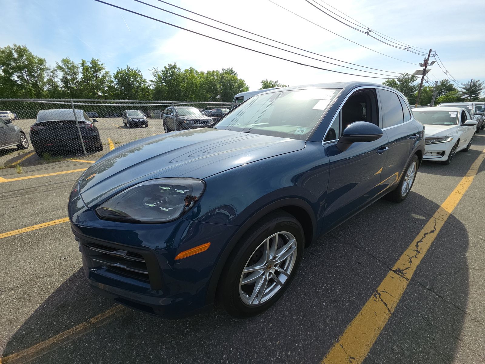 PORSCHE CAYENNE - 1