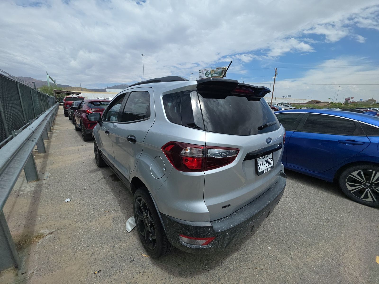 FORD ECOSPORT - 7