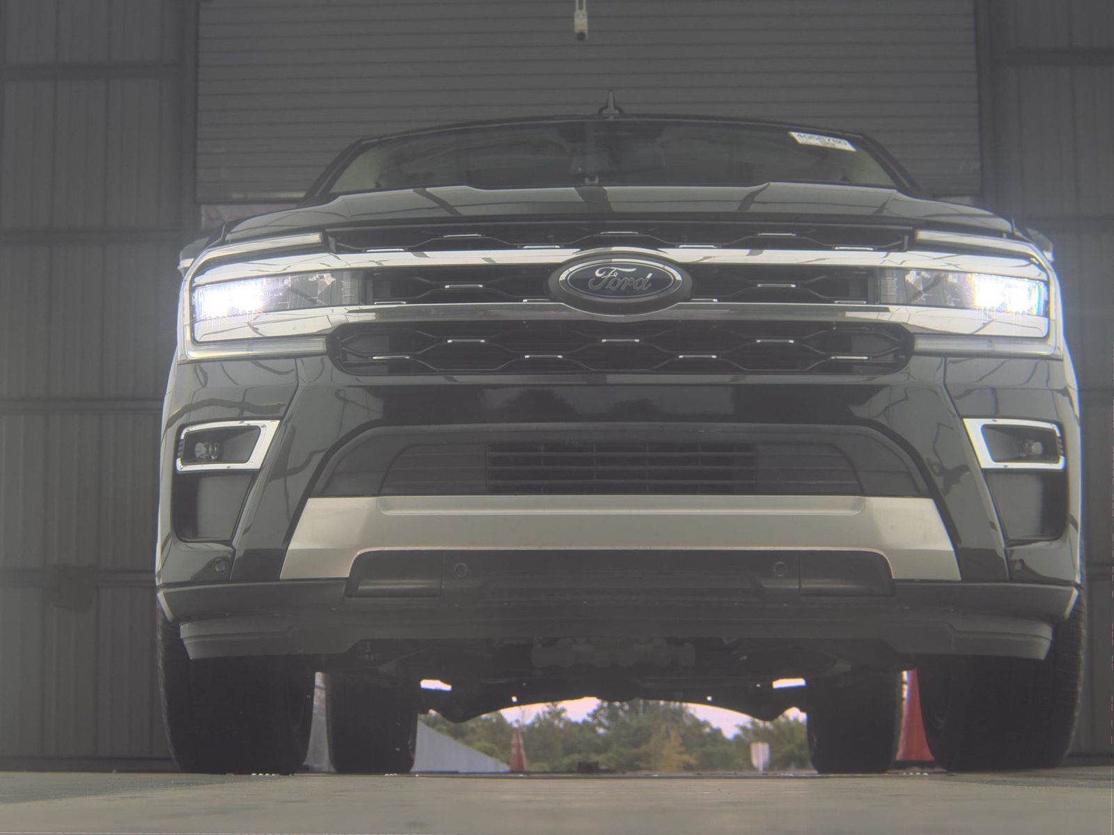 FORD EXPEDITION MAX - 4