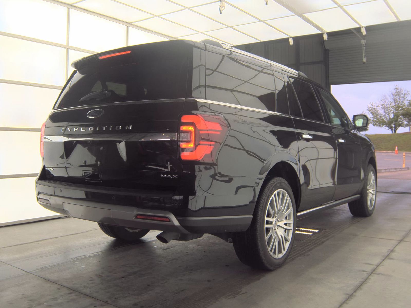 FORD EXPEDITION MAX - 6