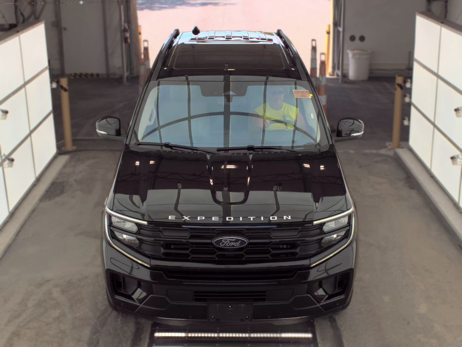 FORD EXPEDITION - 3