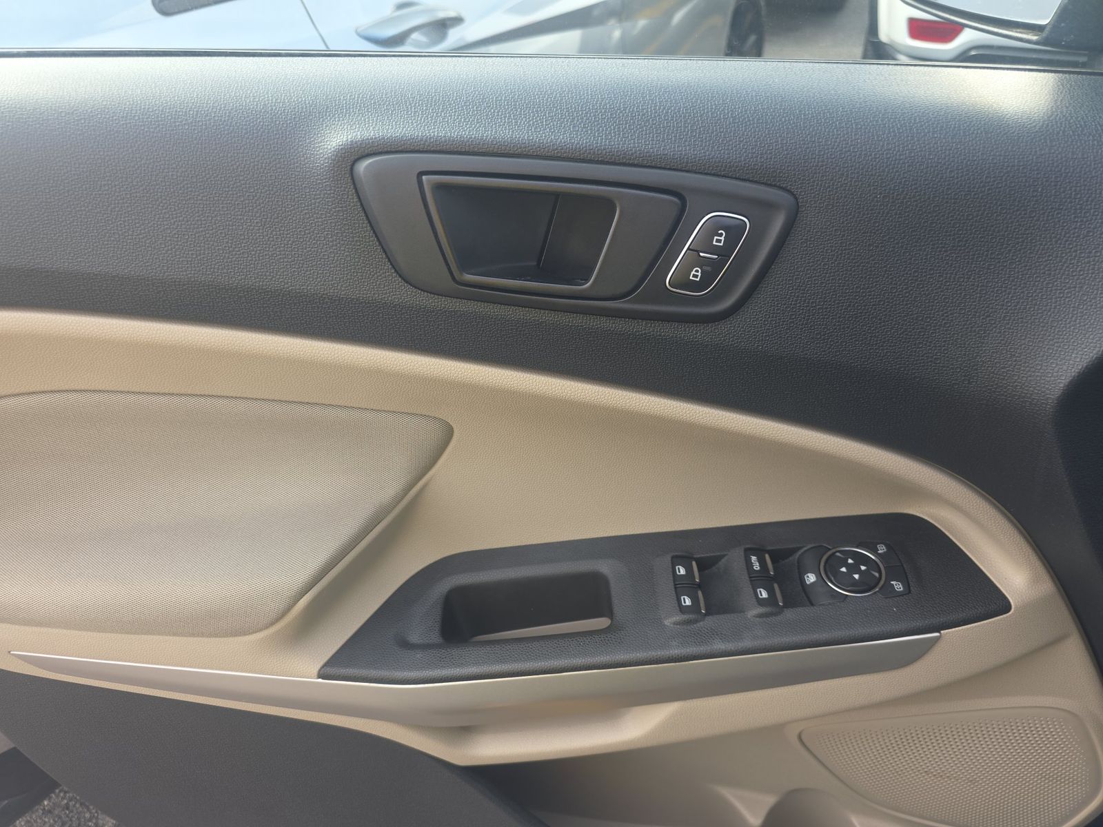 FORD ECOSPORT - 10