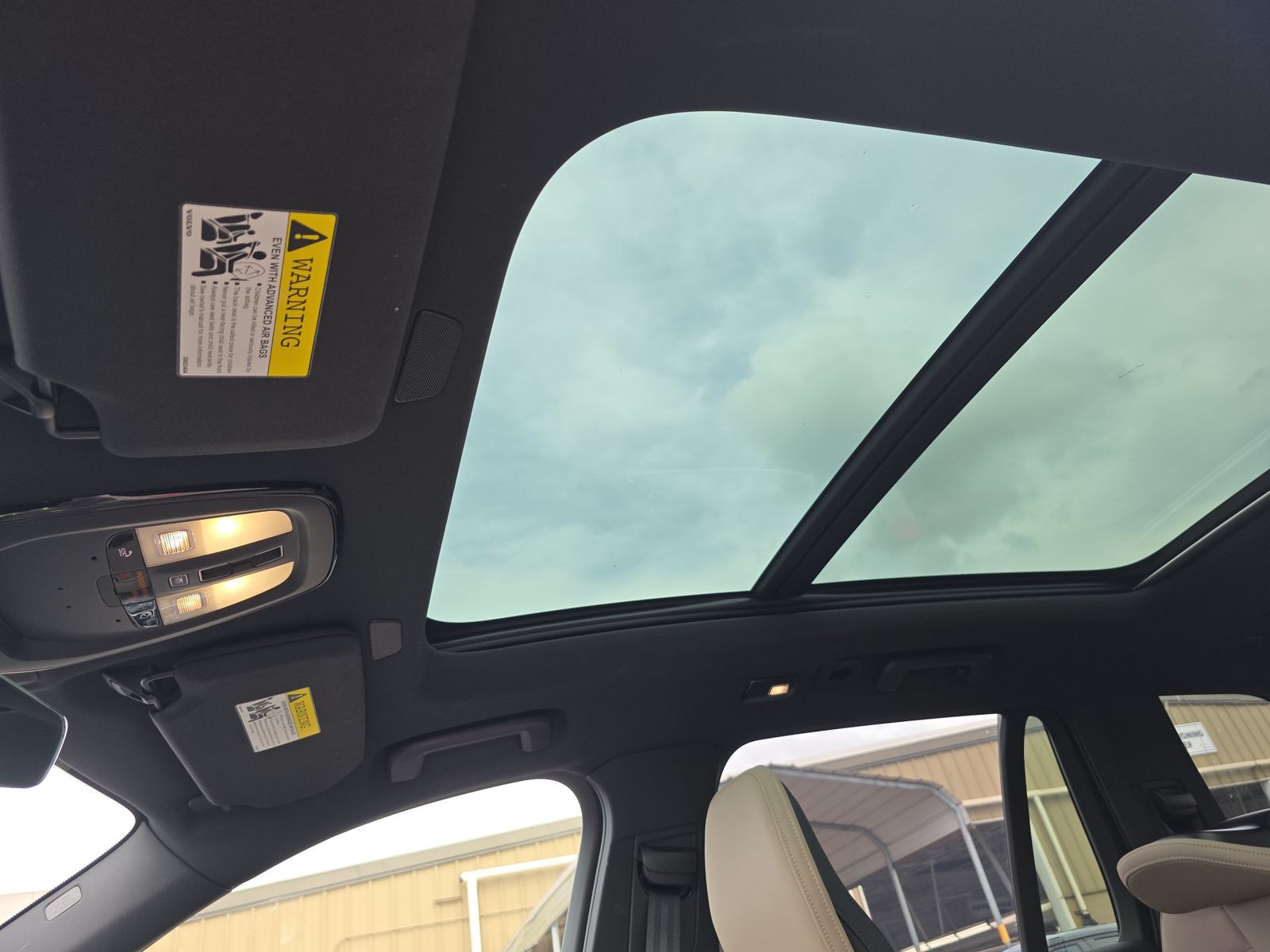 2026 Volvo XC90 B6 Plus FWD
