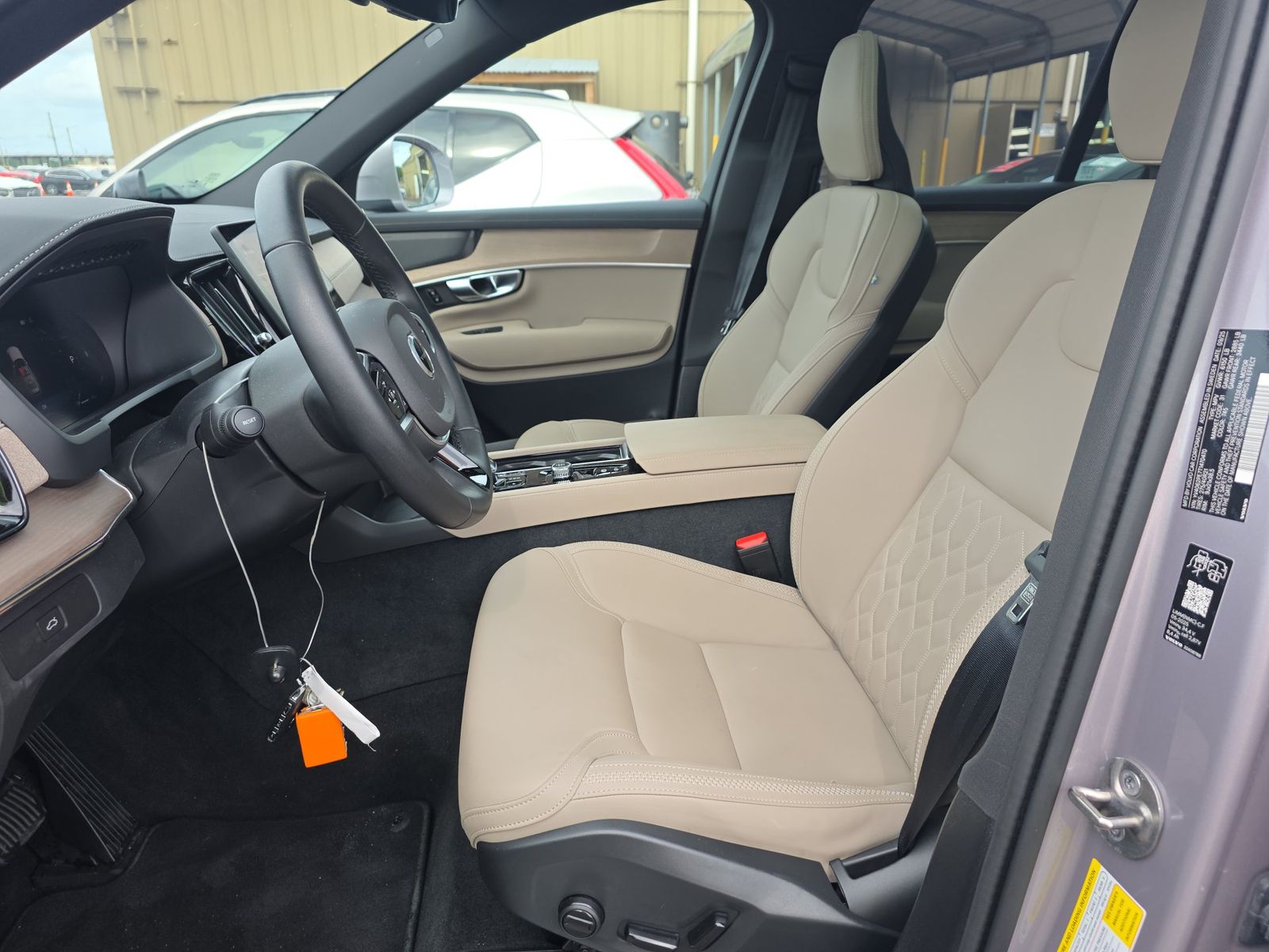 2026 Volvo XC90 B6 Plus FWD