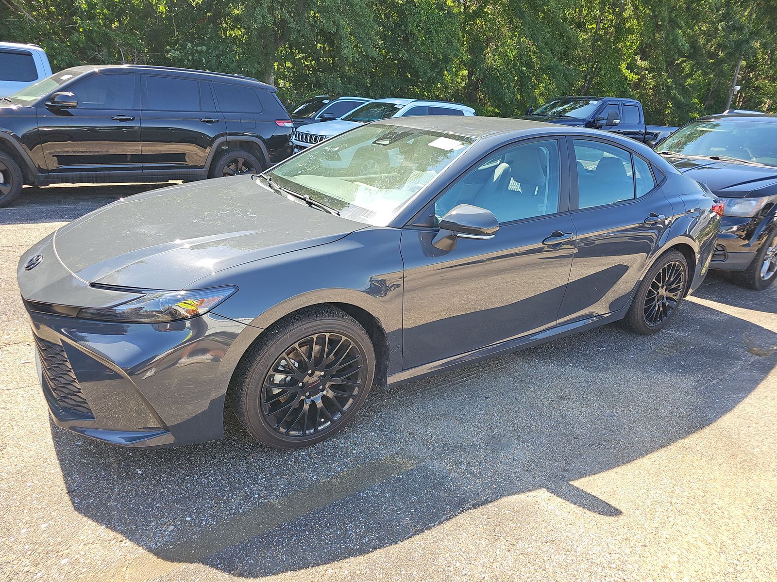 TOYOTA CAMRY - 1