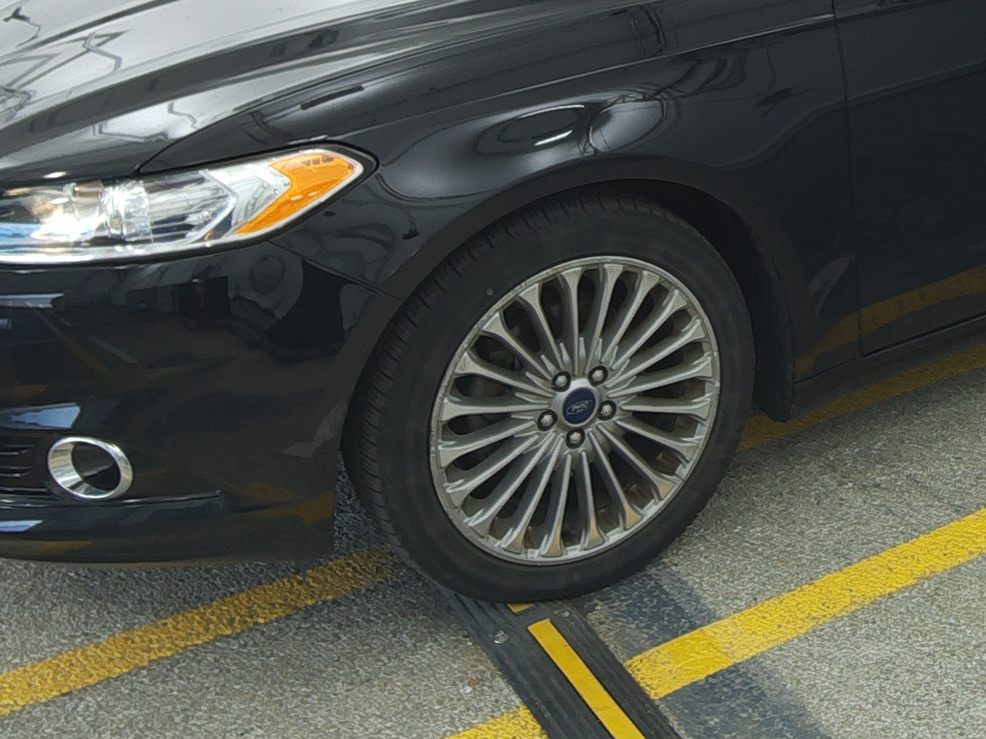 FORD FUSION - 8