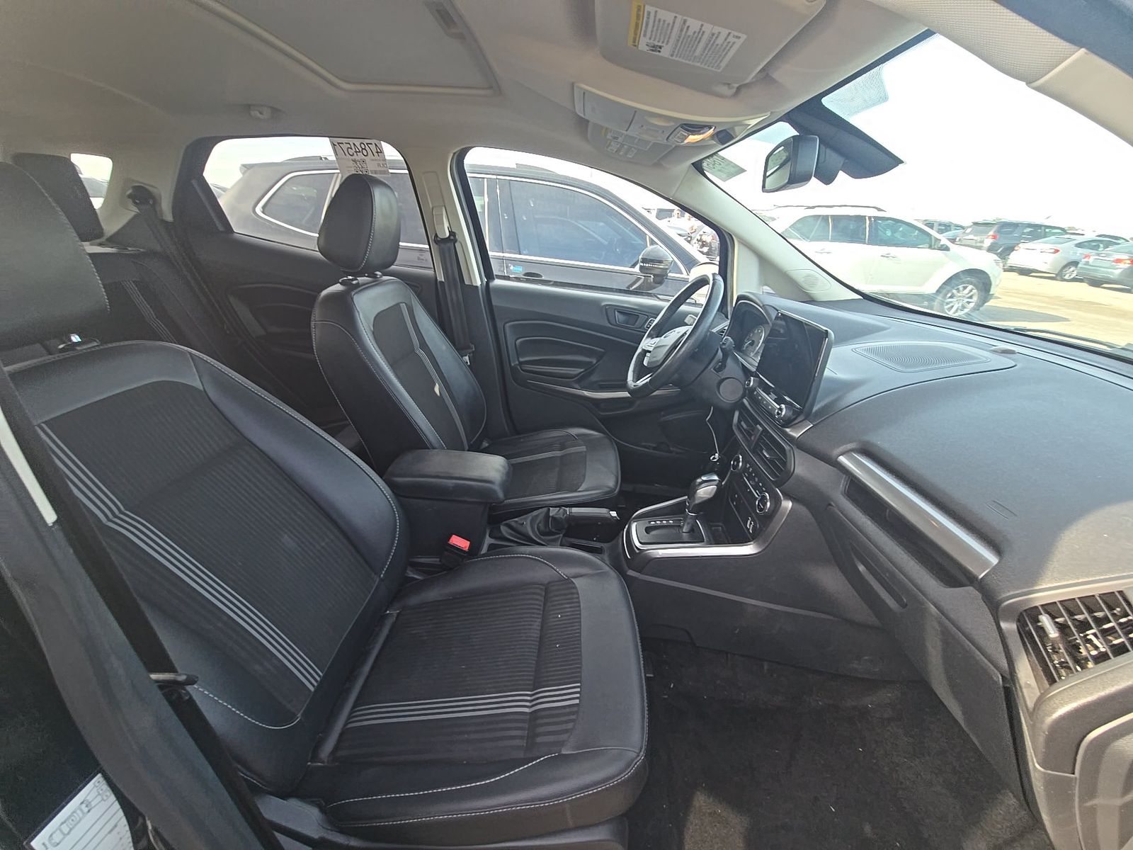 FORD ECOSPORT - 9