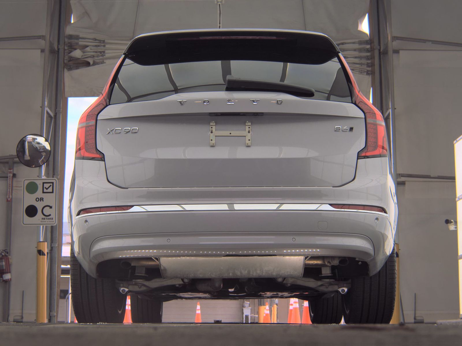 2026 Volvo XC90 B6 Plus FWD