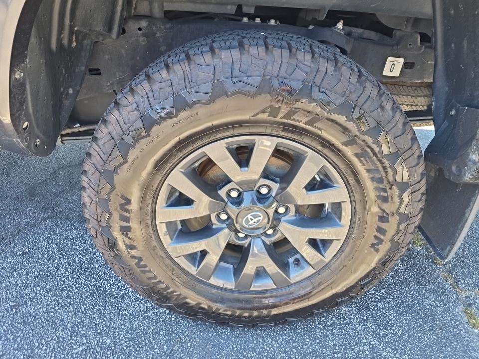 2023 Toyota Tacoma SR5 RWD