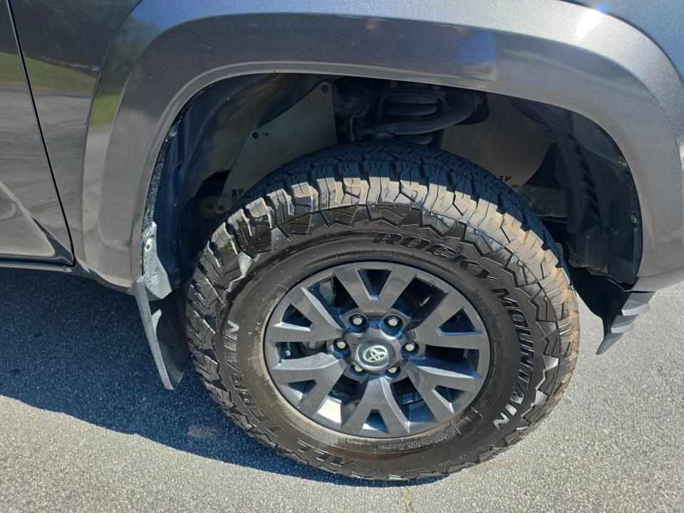 2023 Toyota Tacoma SR5 RWD