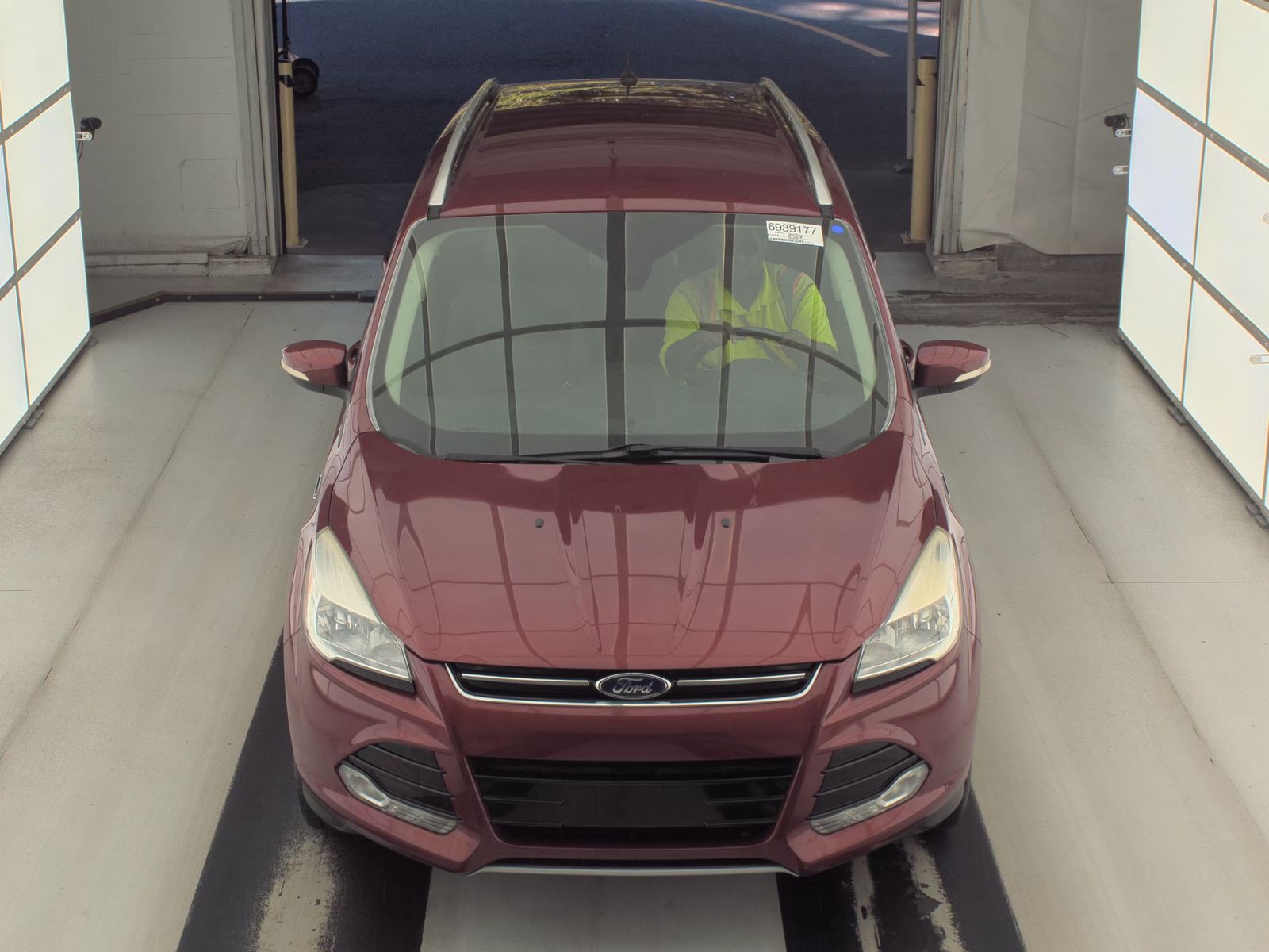 FORD ESCAPE - 3