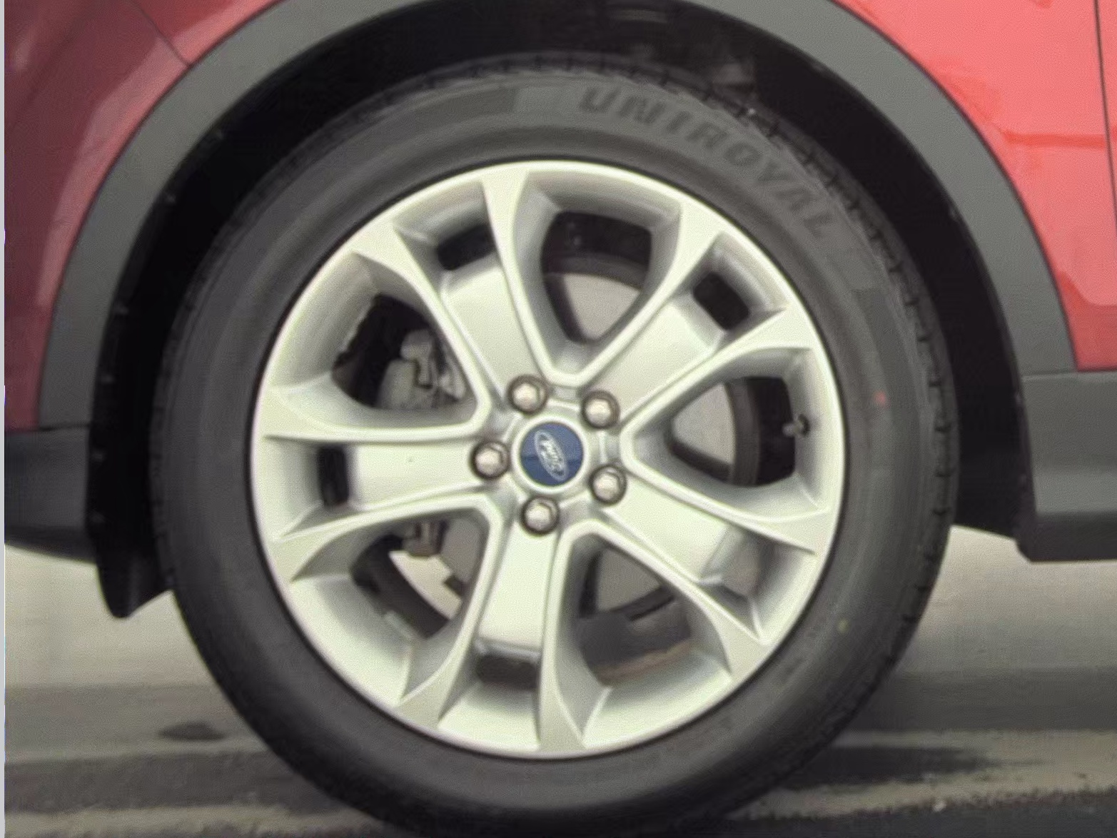 FORD ESCAPE - 10