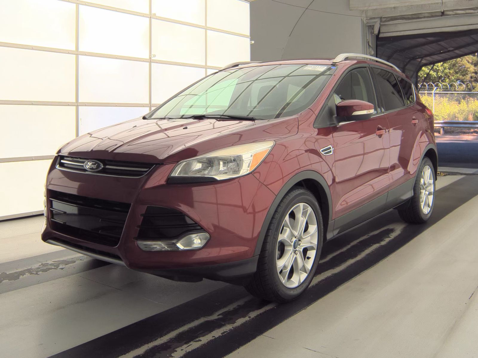 FORD ESCAPE - 1