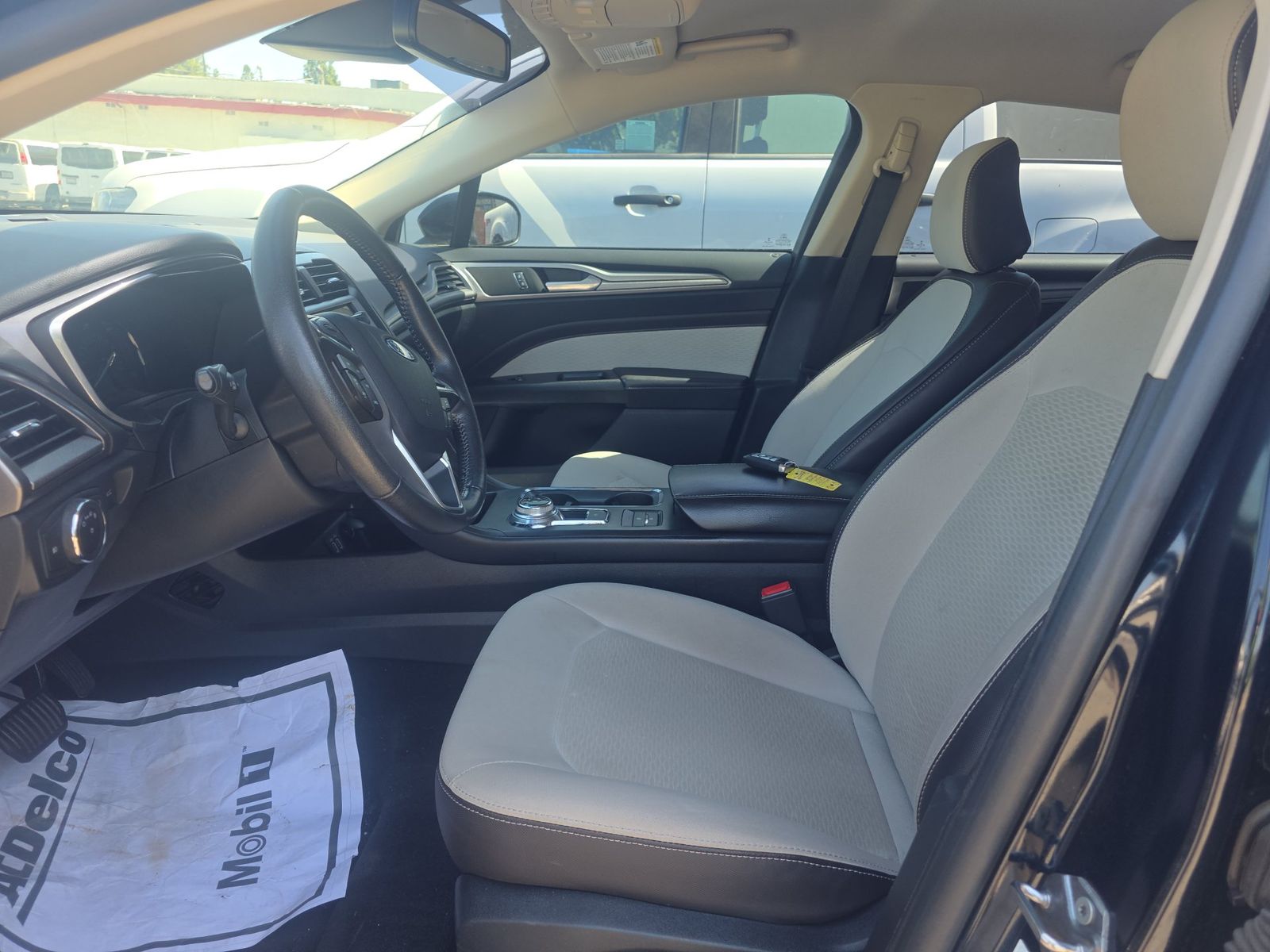 FORD FUSION - 8
