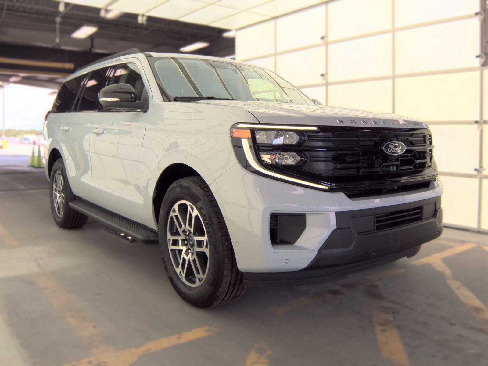 FORD EXPEDITION - 5