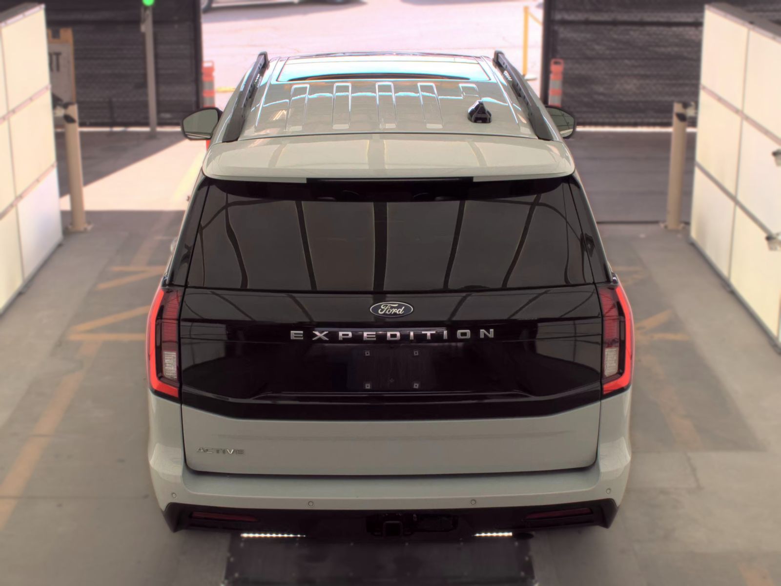 FORD EXPEDITION - 7