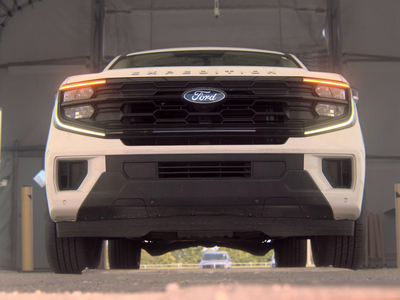 FORD EXPEDITION MAX - 4