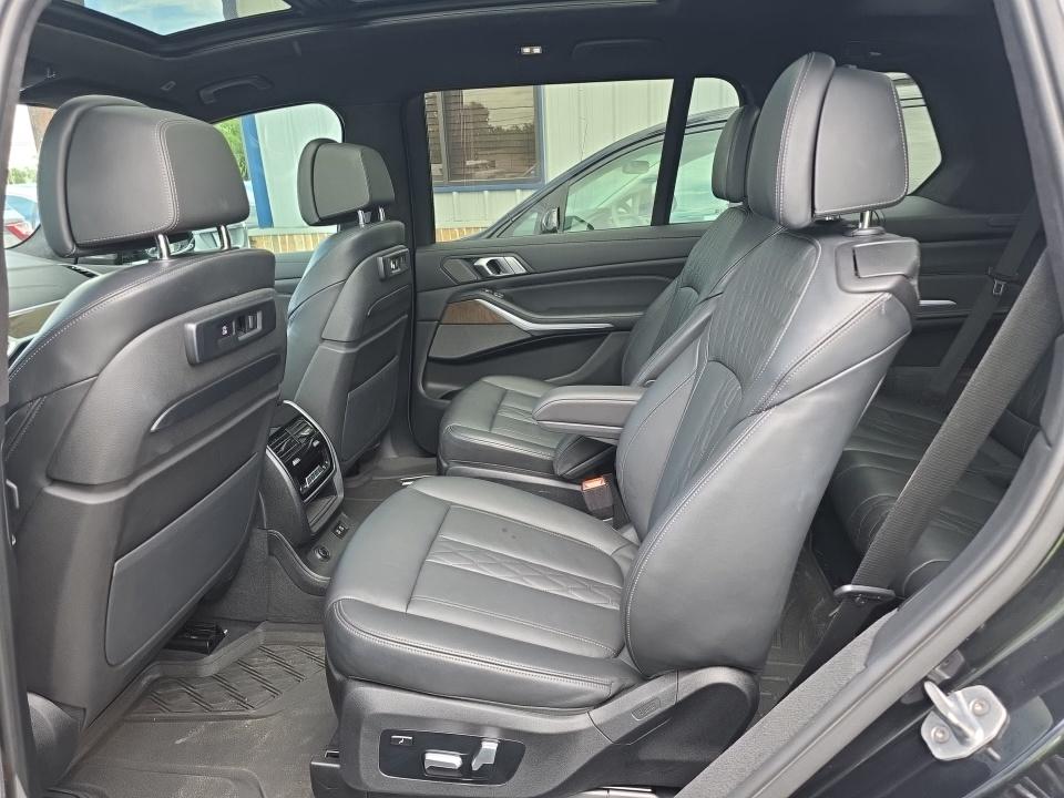 2020 BMW X7 M50i AWD
