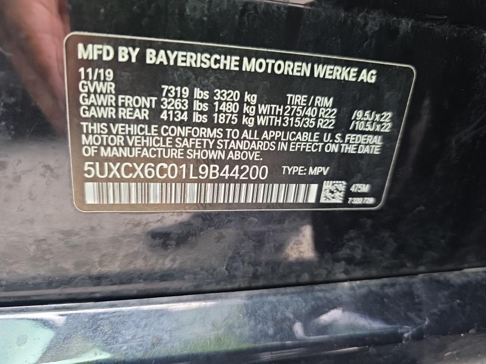 2020 BMW X7 M50i AWD