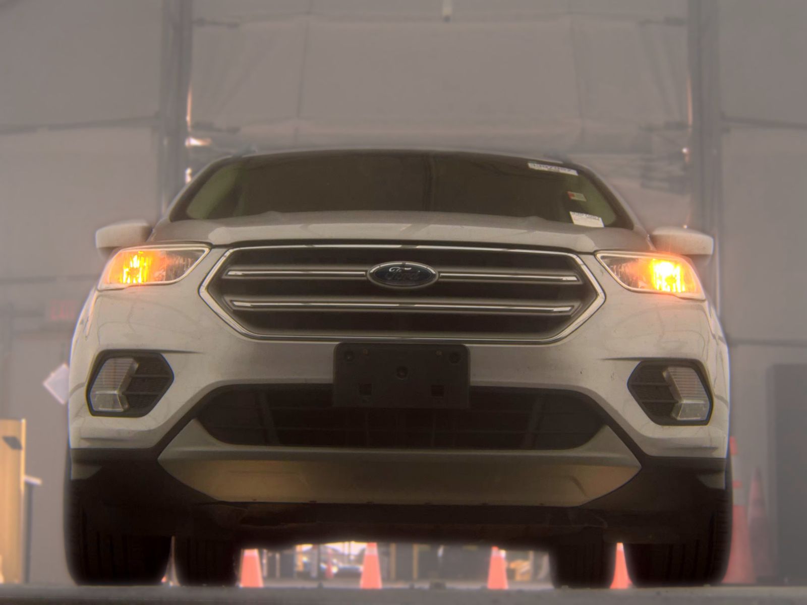 FORD ESCAPE - 4