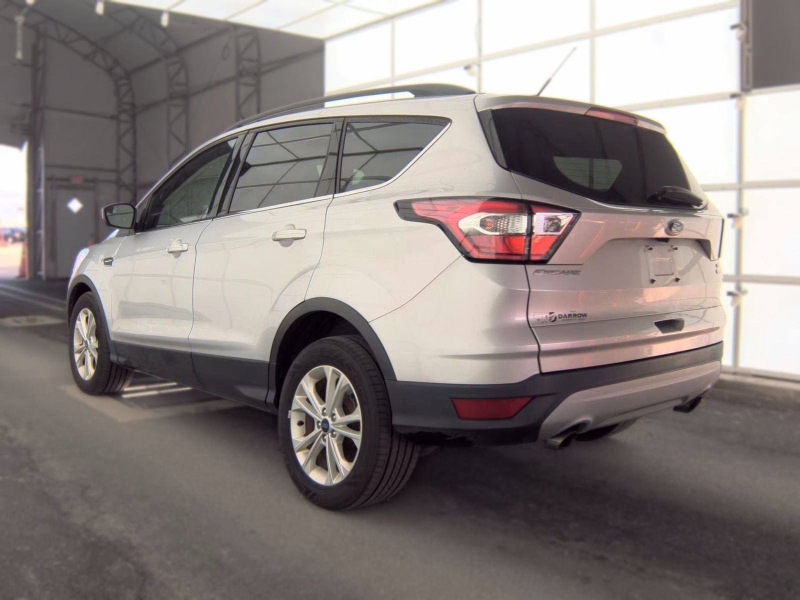 FORD ESCAPE - 9