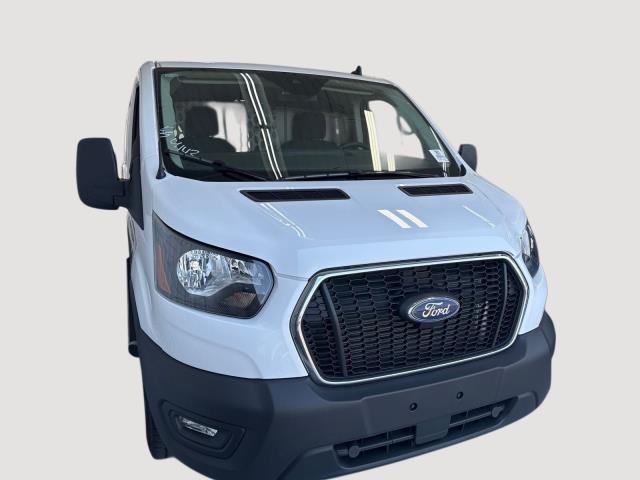FORD TRANSIT 250 - 5